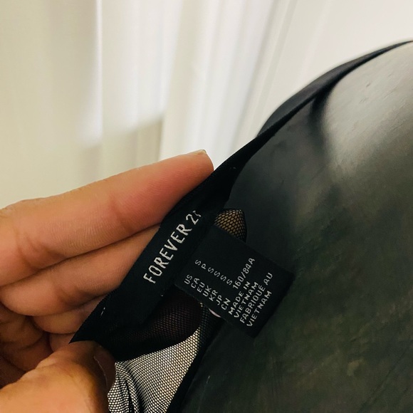 Dress - Picture 3 of 4